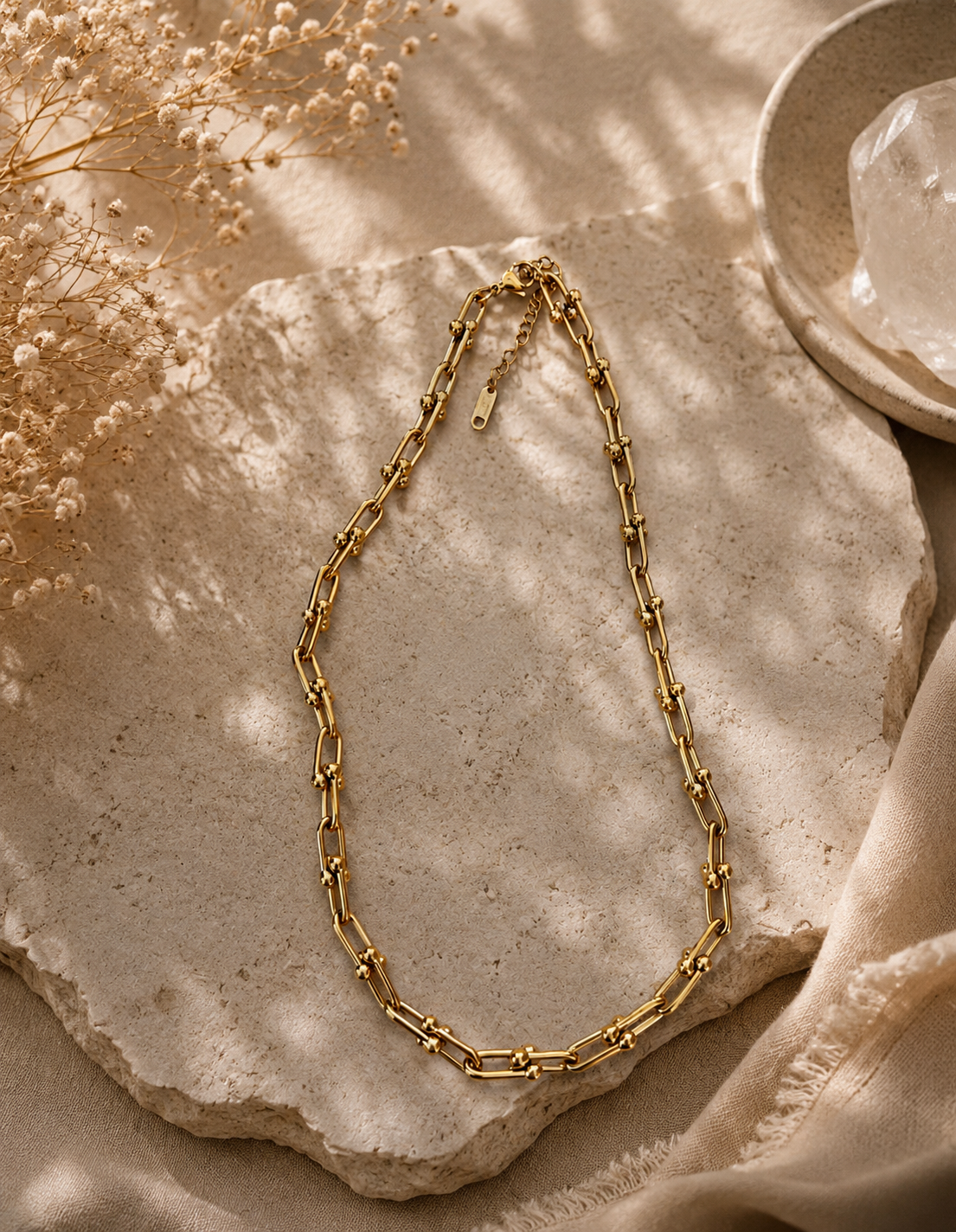 Ball necklace